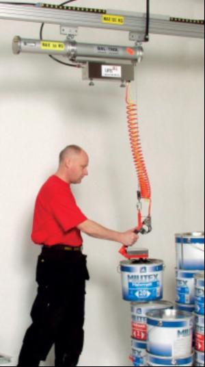 Handles drums, sacks and boxes