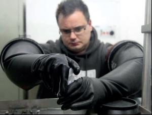 Take up the dry box gauntlet