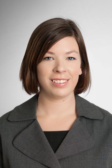 sarah-hogg-vertical_jpg