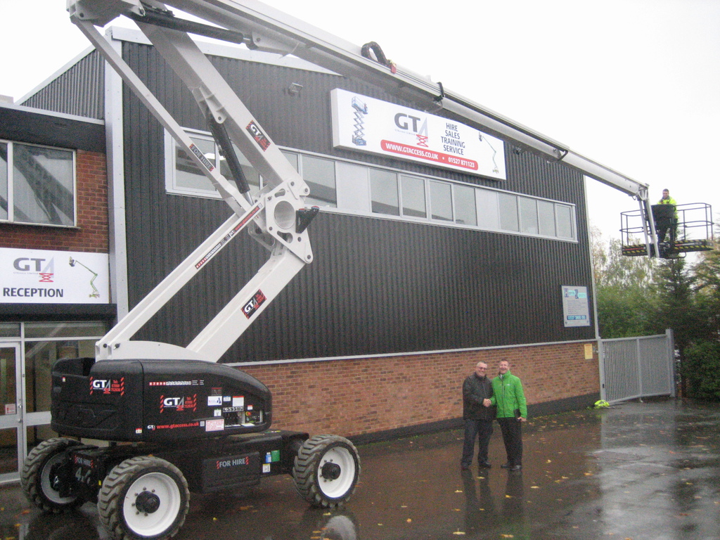 gt-access-hr28-hybrid-2