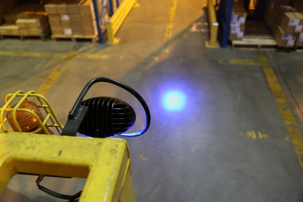 ew2000b on warehouse forklift (6)