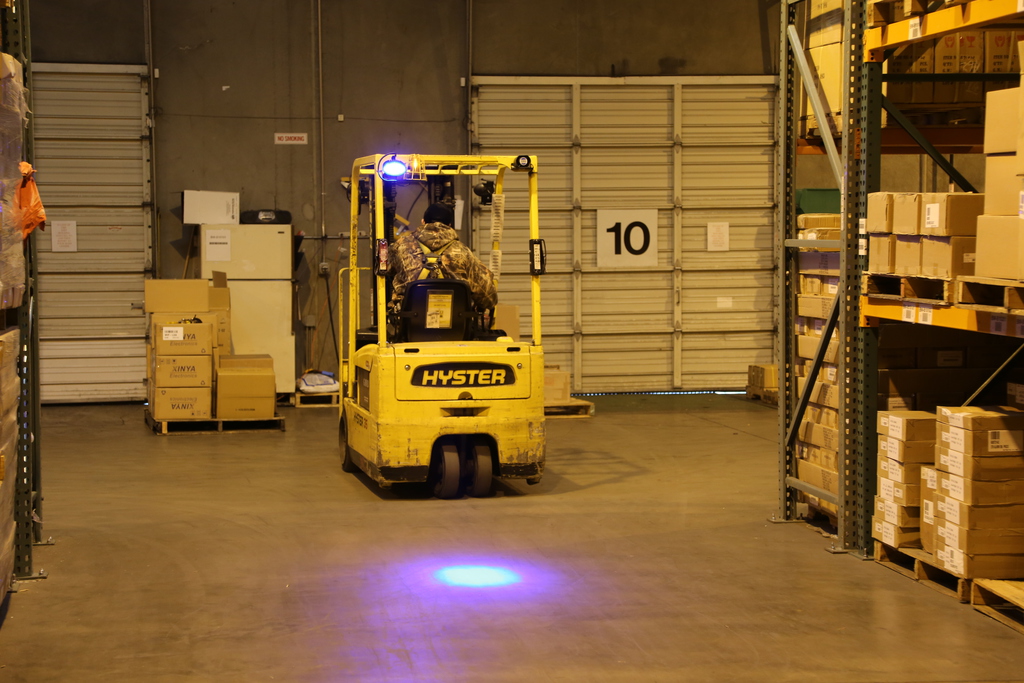 ew2000b on warehouse forklift (12)
