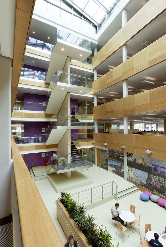 cls1408 - doncaster civic centre - pic 3