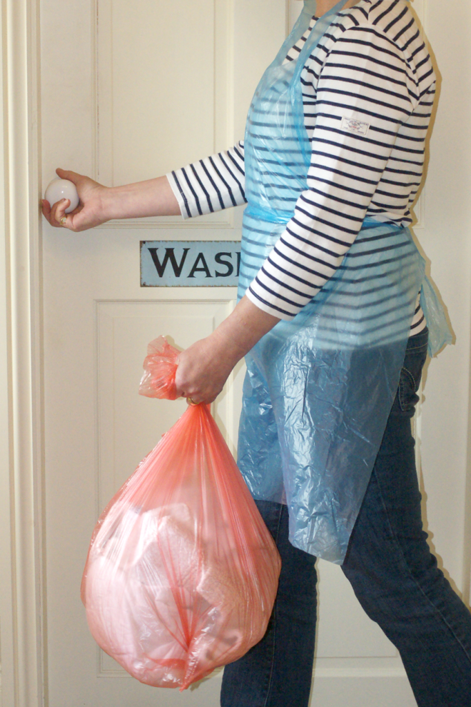 wave laundry bag and apron