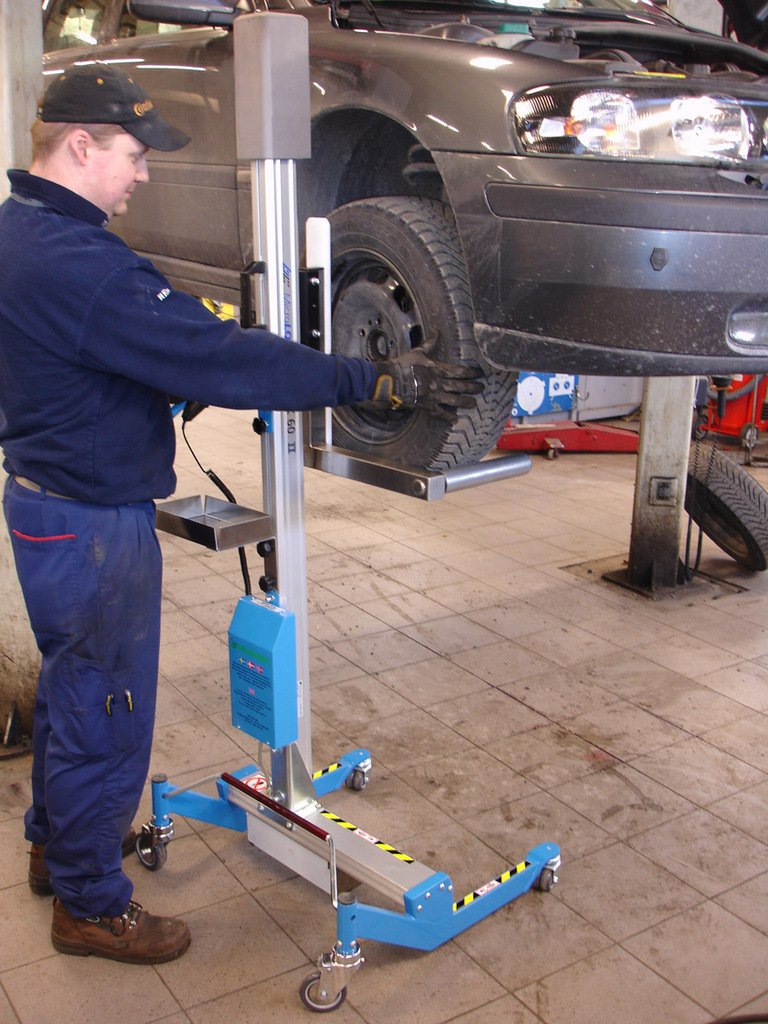 lift & drive series are ideal for lone workers