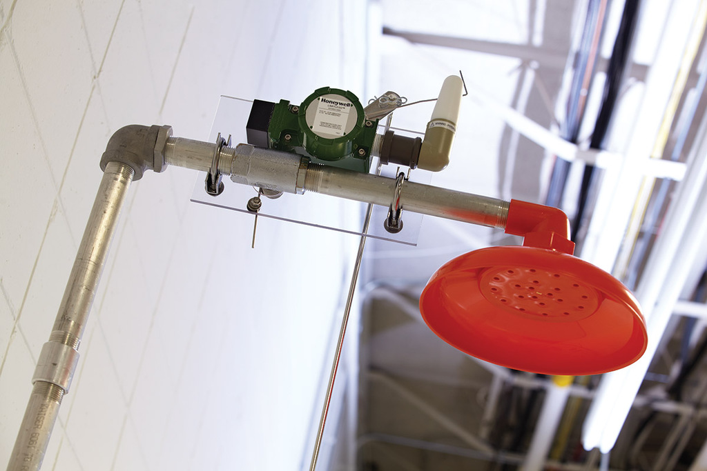 safety-shower-green-wbx