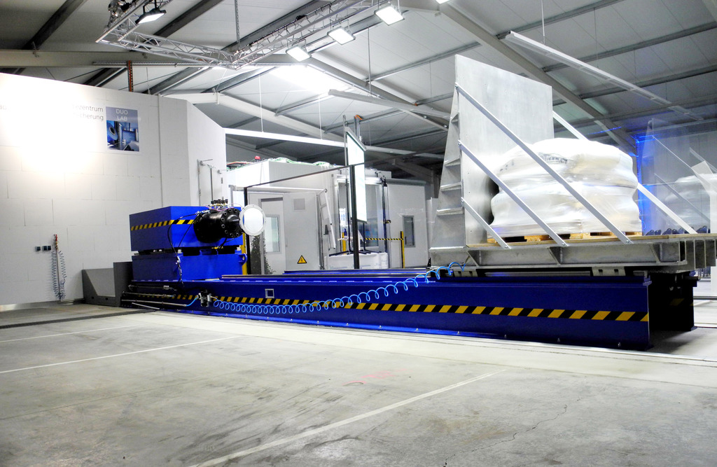 duo lab - horizontal impact