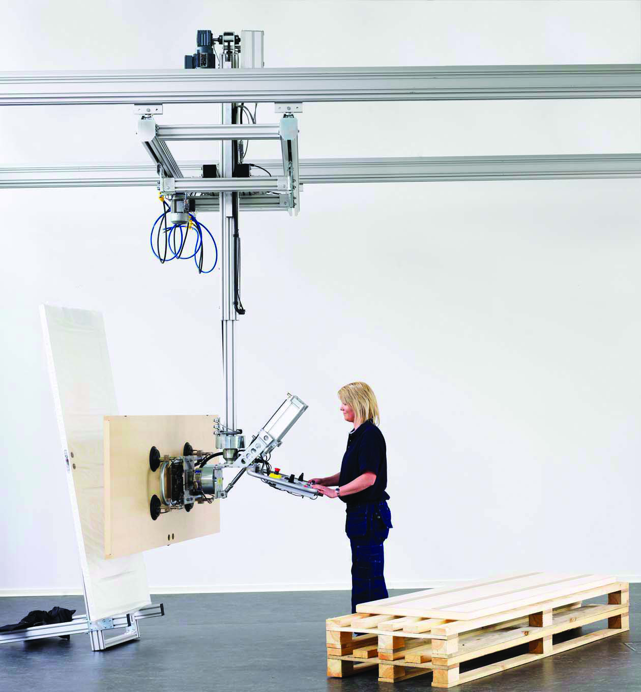 Overhead Lifting Solutions Image