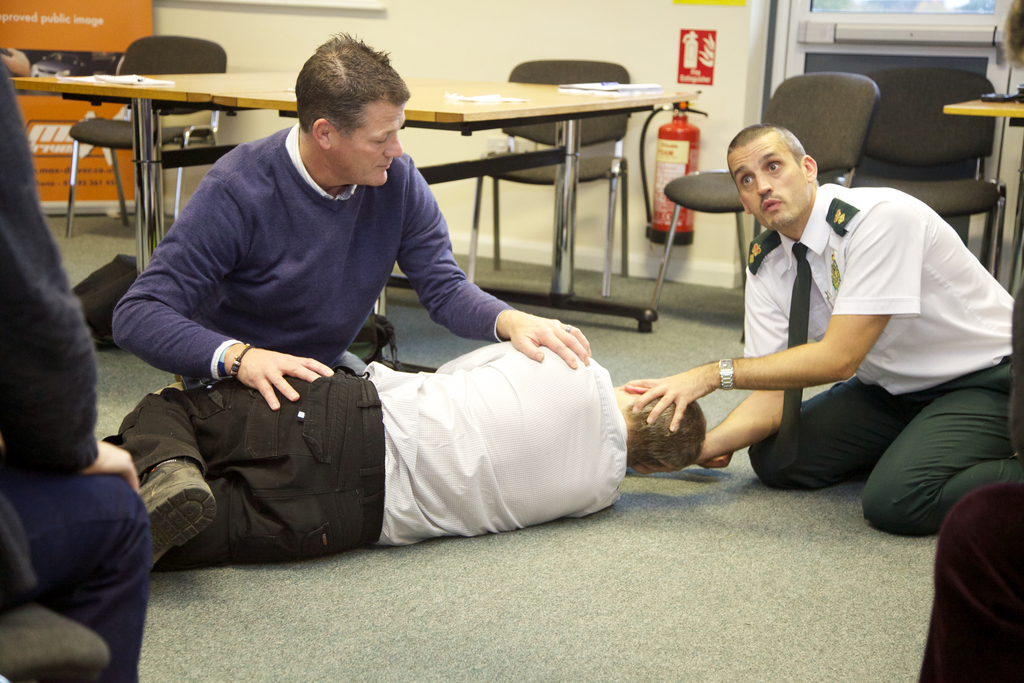 holding the head in the neutral position