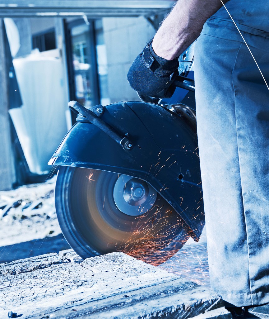 diamond blade cutting