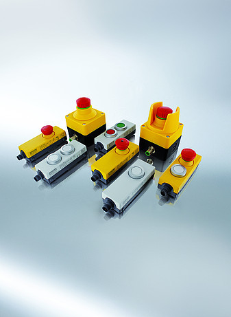 emergency_stop_and_reset_buttons_6472528ba3