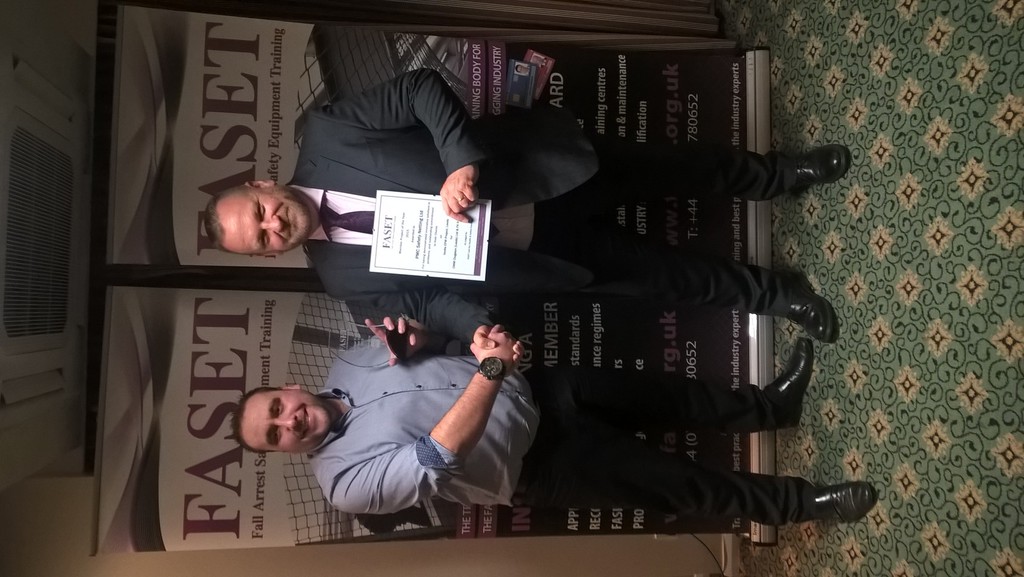 wp_20151203_21_13_14_pro