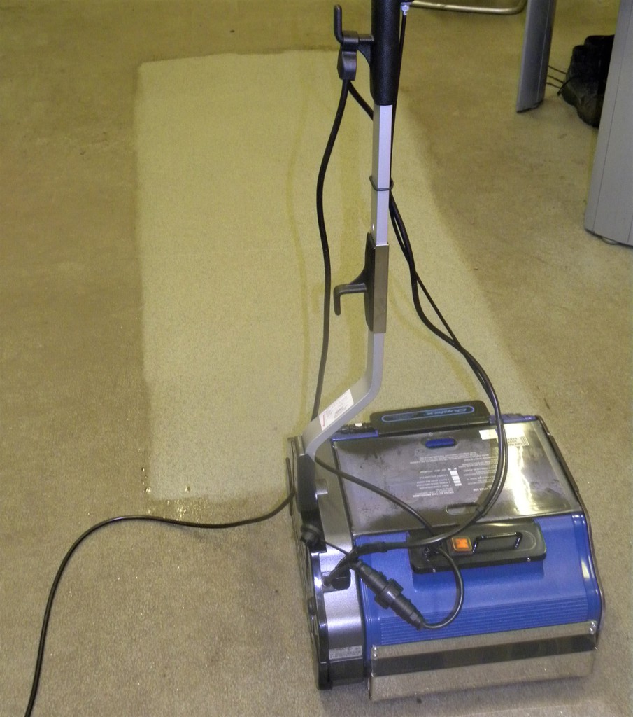 altro floor cleaning (2)