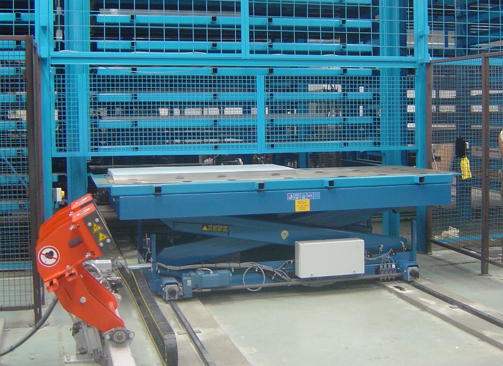 tecmach scissor lift on rails