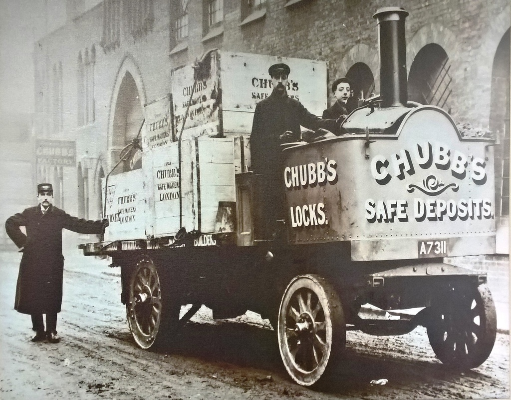chubb locks wolverhampton image old
