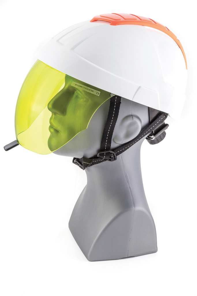 enha-eman-7000-w-front-0118_rgb