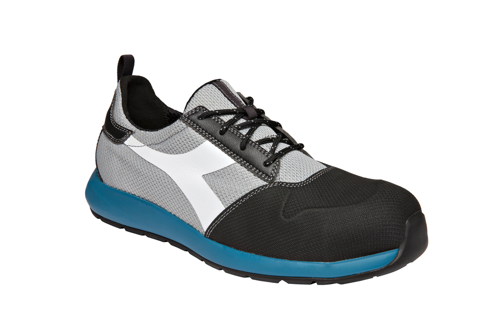 /orgfiles/ZORGF000011/HSM/ENHANCED PROFILES/Diadora/Showcase/Mass Damper_Photos/D-Lift/701_173531_C2541.jpg