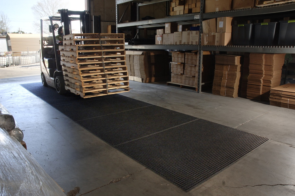Prevent forklift accidents with MATS4U