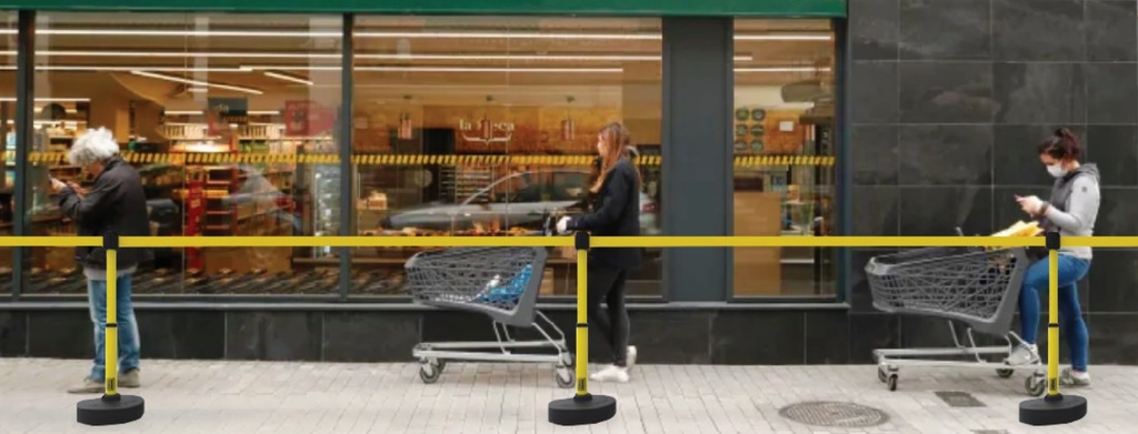 Supermarket queuing using barriers