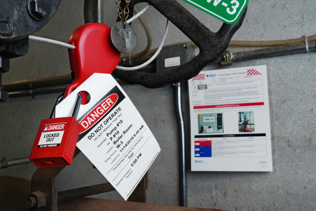 Safe maintenance with Lockout/Tagout implementation