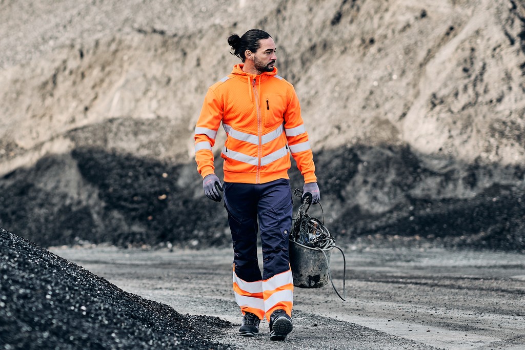 Super stretch workwear from Engel