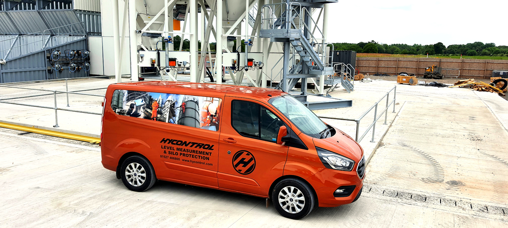 Safer pressurised tanker deliveries