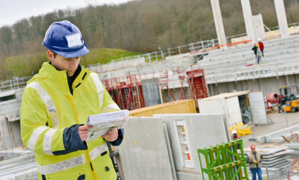 The benefits of hard hat customisation