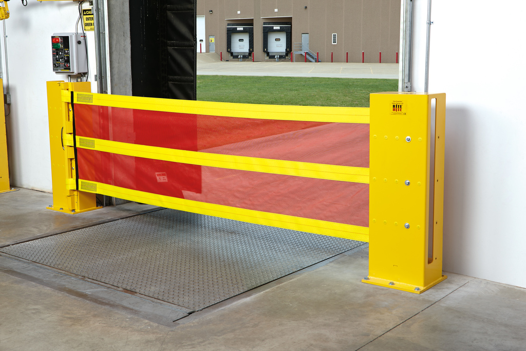The simplest loading bay safety solution