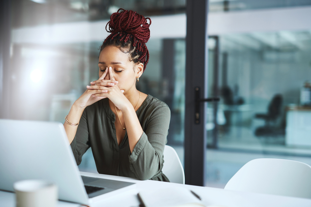 iStock-stress-workplace-1135927624.jpg